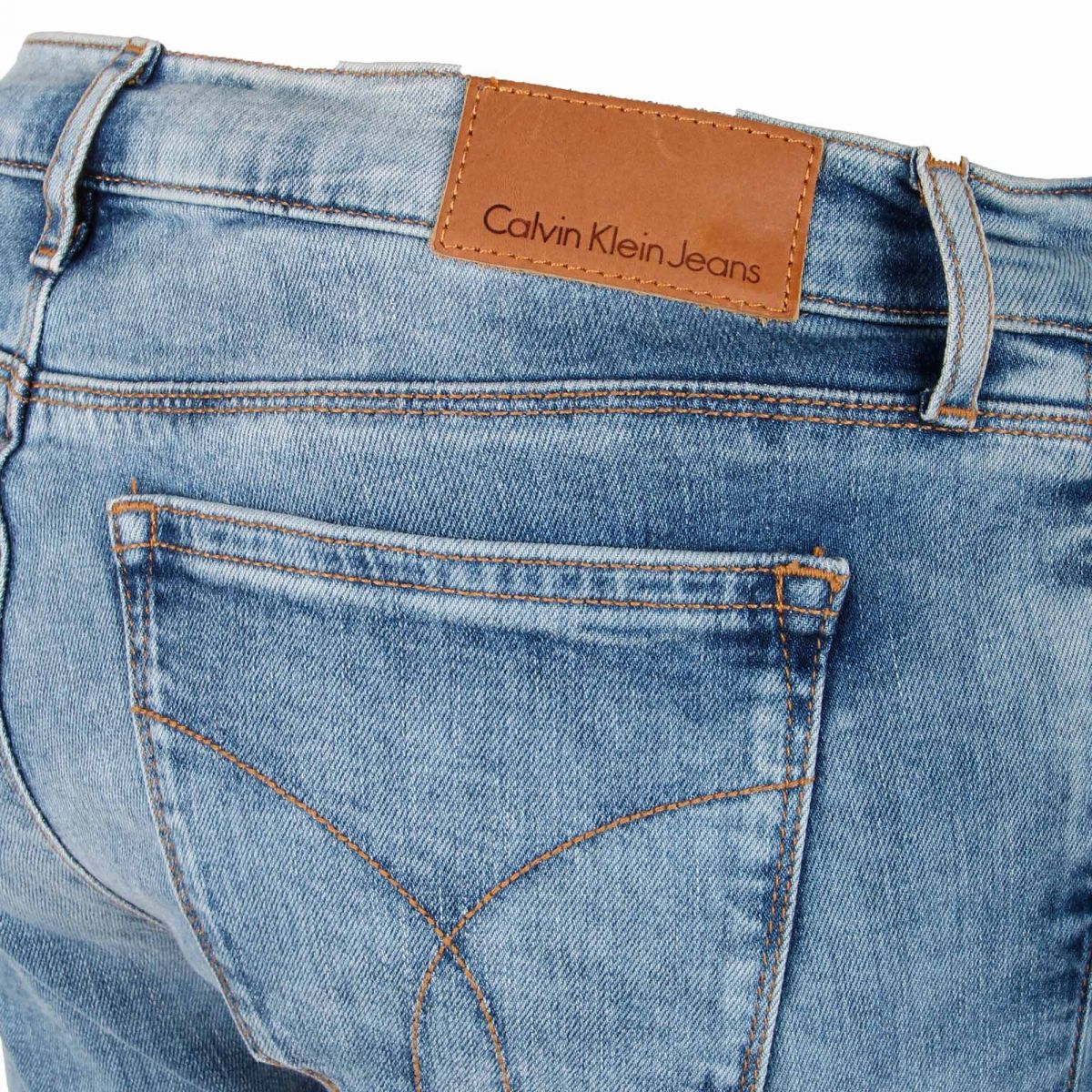 jeans originaux femme pas cher