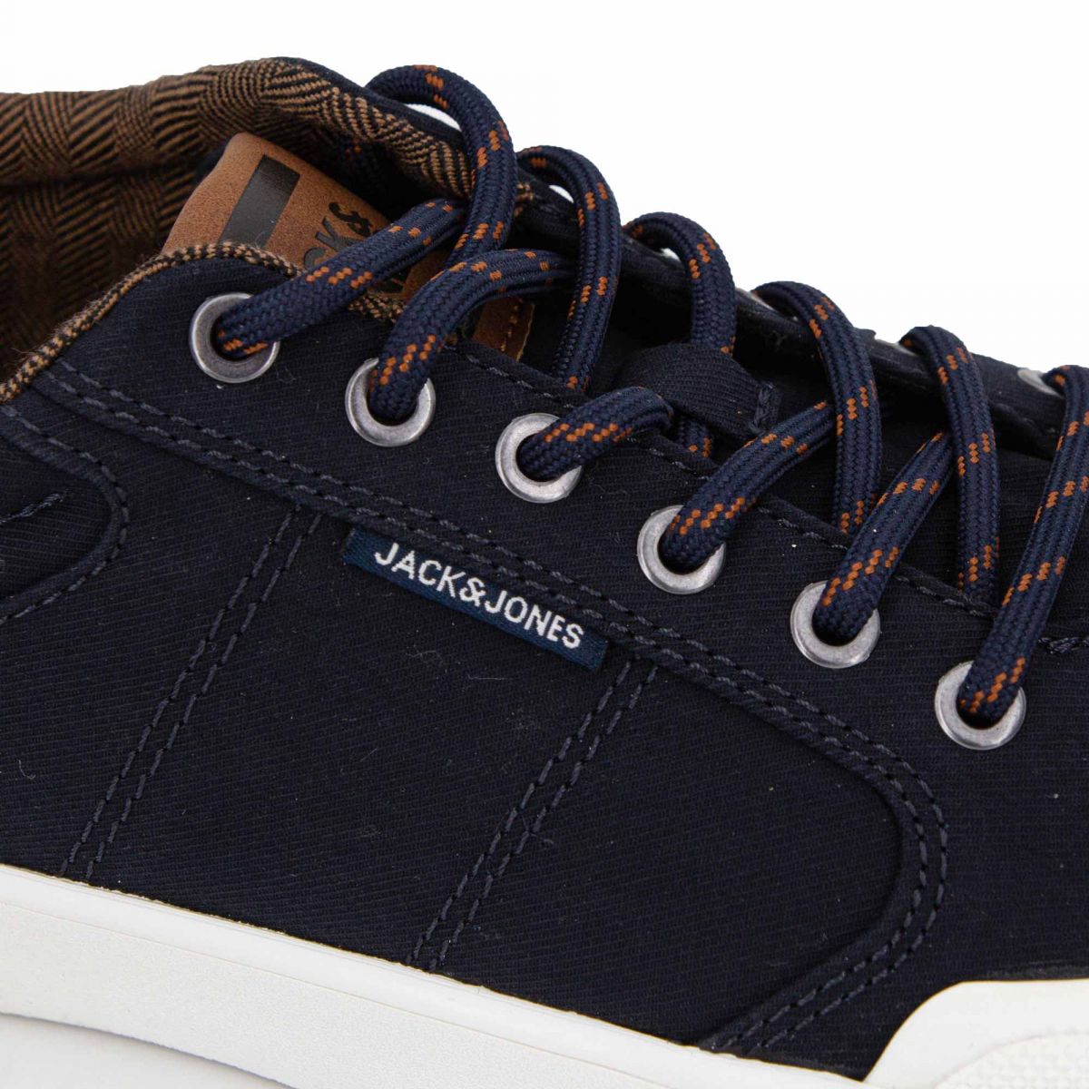 sneakers factory destockage