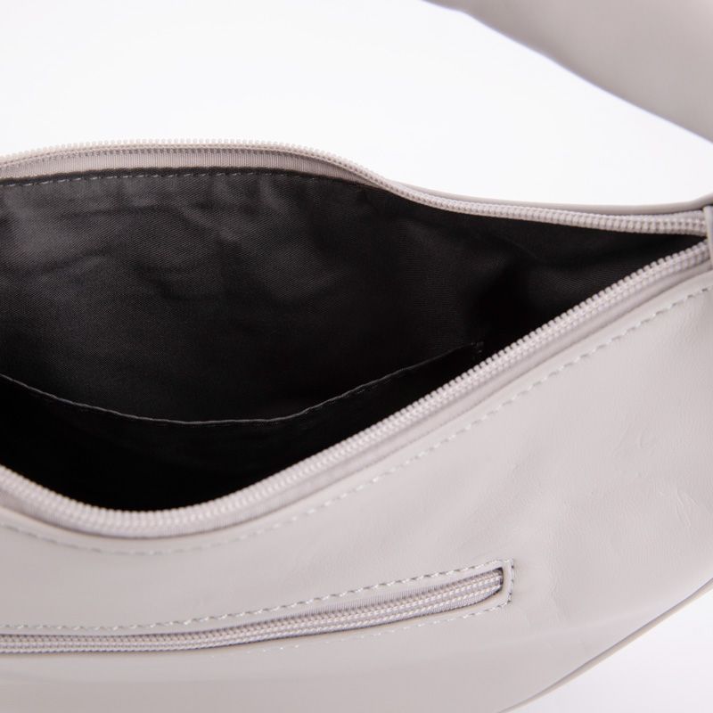Sac a main gm ginny 3856 gris clair 29485 72 9682 Femme TOM TAILOR Sac a main gm ginny 3856 gris clair 29485 72 9682 Femme TOM TAILOR