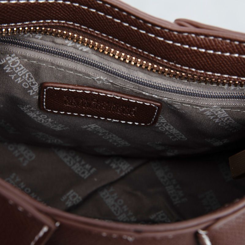 SAC CAFE THU GR-A25015 281117 CM